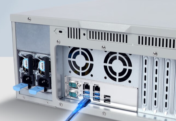 至強CPU 32核56線程工控機，可完成復雜工業任務