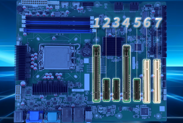 東田4U工控電腦擴展插槽.png